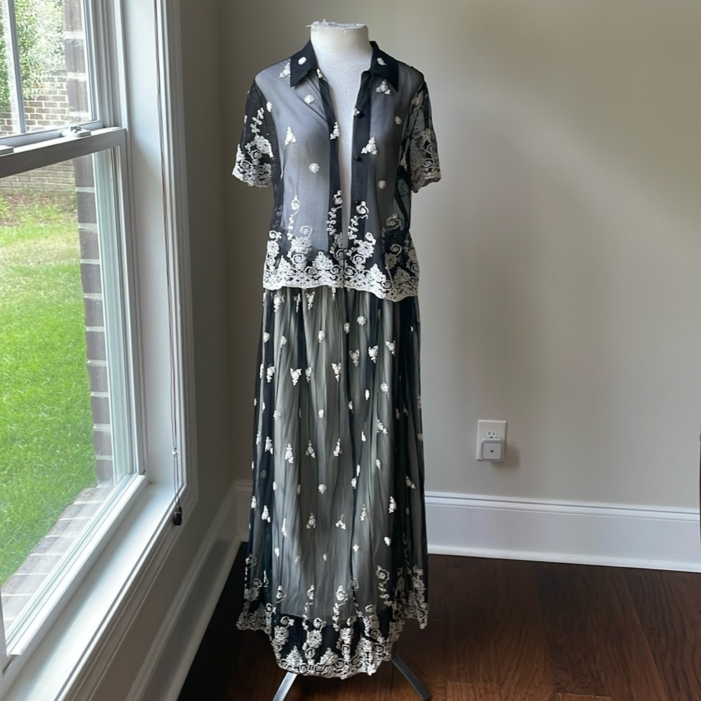 Beautiful two pieces long skirt set of special embroidery design